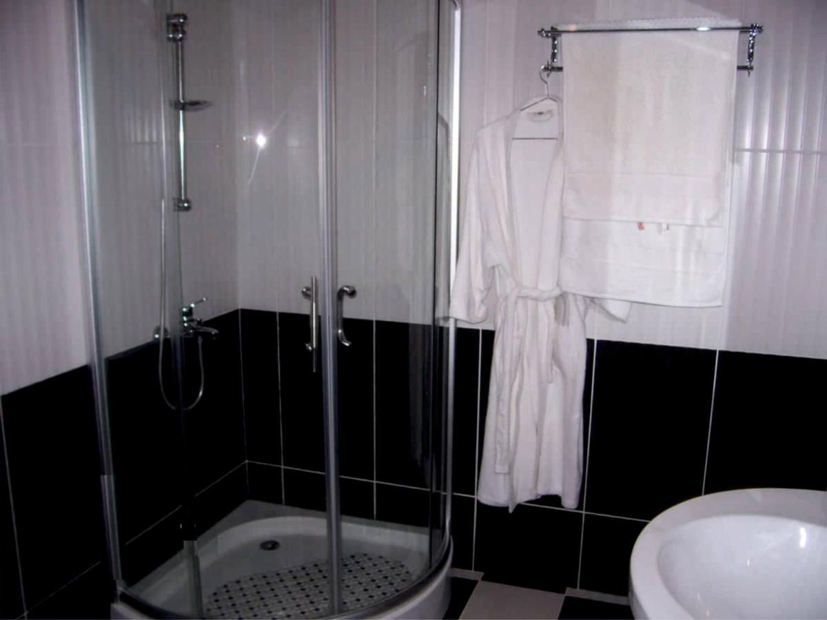 Kish Adasi Resort Şǝki Εξωτερικό φωτογραφία